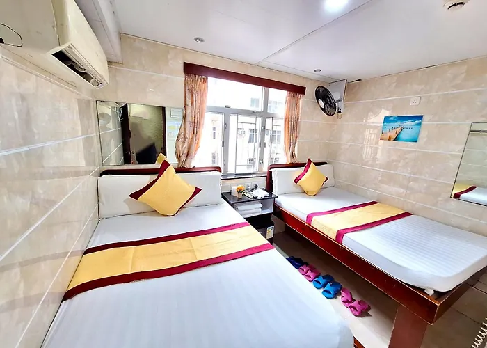 International Metro Guest House